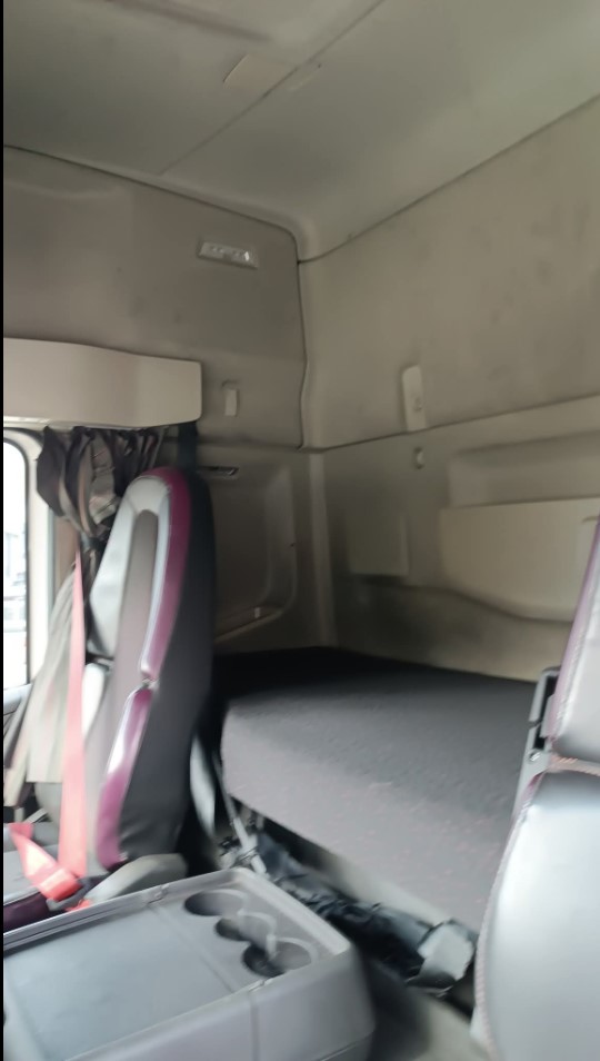 Interior cabina